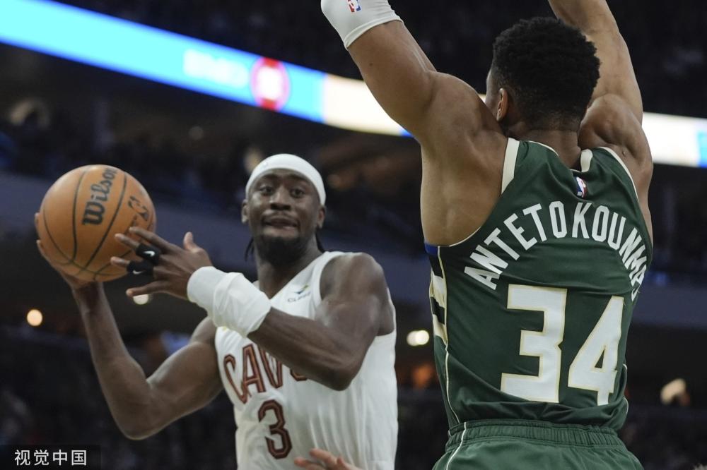 球迷们是否 球迷们是否