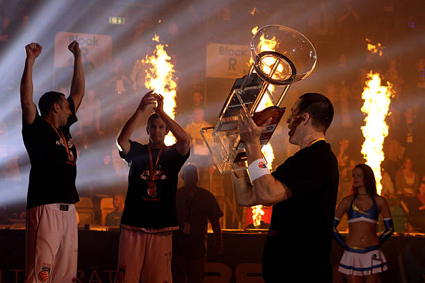 为球队打入 为球队打入