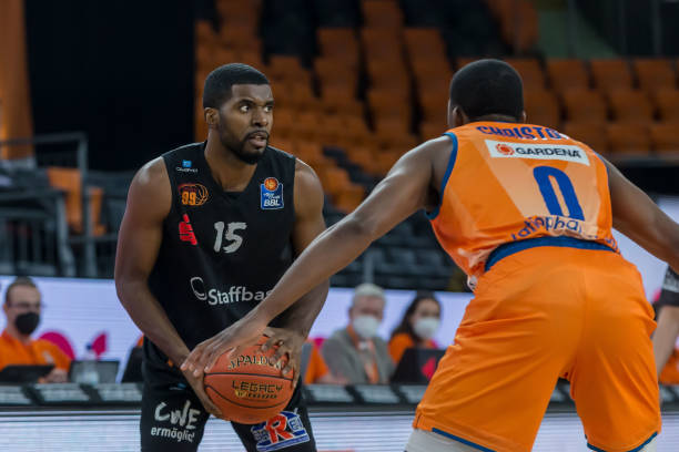 坦队在这场 坦队在这场